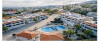 Bazén v ubytování Beautiful 2 Bed Apartment in Peyia Valley, Paphos nebo v jeho okolí