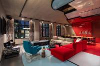 Moxy NYC East Villageにあるシーティングエリア