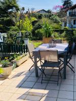 Plan piętra w obiekcie La terrasse à Erromardie