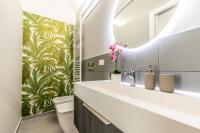 A bathroom at Ortigia's Queen