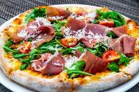 Jídlo v hotelu nebo okolí