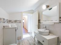 Kúpeľňa v ubytovaní Holiday Home Melograno-2 by Interhome