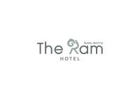 Certifikát, hodnocení, plakát nebo jiný dokument vystavený v ubytování The Ram Hotel