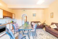 A kitchen or kitchenette at Villa Marina