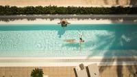 Basen w obiekcie Secrets Lanzarote Resort & Spa - Adults Only (+18) lub w pobliżu