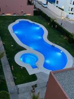 Bazén v ubytovaní Atico con piscina privada y vistas al mar alebo v jeho blízkosti