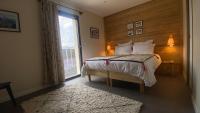 Posteľ alebo postele v izbe v ubytovaní Le Chalet de Castille - chalet pyrénéen grand confort - spa