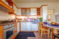 A kitchen or kitchenette at Secluded villa
