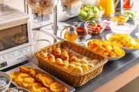 Φαγητό σε αυτό το ξενοδοχείο ή κάπου εκεί κοντά