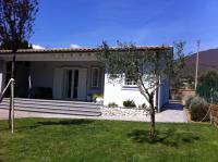Vonkajšia záhrada v ubytovaní Skipper White Guest House