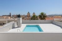 The swimming pool at or close to Chinchilla Apartment in Malaga by Solaga Holiday Homes