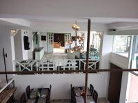 En restaurant eller et andet spisested på Treenz Lite