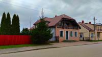 Budova, kde se vila nachází