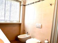 A bathroom at Sul Torrente 200