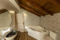 Koupelna v ubytování Apartamentos Casona del Campo