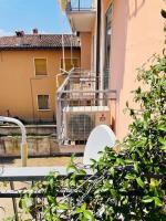 A balcony or terrace at Apartment Al Lago, Torri del Benaco