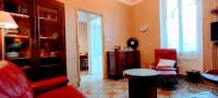 Televízia a/alebo spoločenská miestnosť v ubytovaní Villa Jardin fleuri