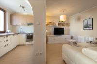 Kuchyň nebo kuchyňský kout v ubytování Apartments Morozin