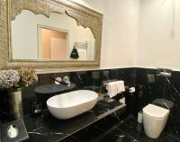Koupelna v ubytování INTOMILAN Galleria Duomo I Boutique & Design Aparthotel