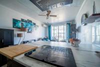 Kuchnia lub aneks kuchenny w obiekcie Les Arcades - Appartement vue mer