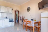 Kuchnia lub aneks kuchenny w obiekcie CHRISTINE SEASIDE APARTMENTS IN CHANIA