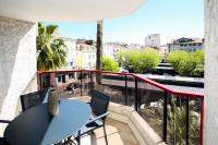 Balkon lub taras w obiekcie 2 Room Terraced Apartment Cannes Centre
