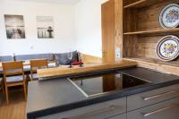 Kuchyňa alebo kuchynka v ubytovaní Ferienhaus Helmuth Oberreiter