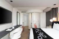 Hotel Zena Washington DCにあるベッド