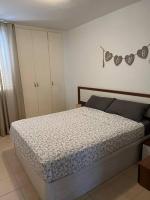 Postel nebo postele na pokoji v ubytování Salou Mar 7º planta, terraza, piscina