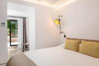 Hotel Can Quetglasにあるベッド