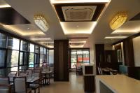 Khu vực ghế ngồi tại Blisss Hotel Kolhapur