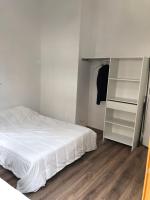 Plán poschodí v ubytovaní Appartement et son jardin à lille fac de droit