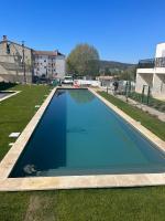Bazén v ubytovaní Les Papillons du Ventoux - La Petite Tortue - één slaapkamer met terras alebo v jeho blízkosti