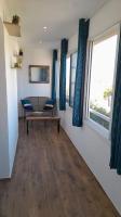 Telewizja i/lub zestaw kina domowego w obiekcie Appartement lumineux et central