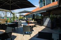 Restaurace v ubytování Van der Valk Hotel Groningen-Westerbroek