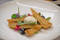 Jídlo v hotelu nebo okolí