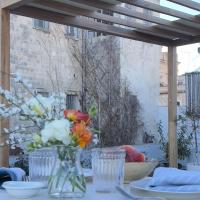 A balcony or terrace at Camaredde N. 10