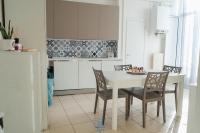 A kitchen or kitchenette at DOMUS 73 Apulian holidays
