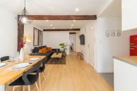 Kuchyň nebo kuchyňský kout v ubytování Apartamento de diseño en el corazón de Santander