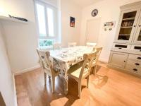 Plan piętra w obiekcie Appartement à Bénodet, 300m de la plage, calme, parking gratuit, proche restaurants et thalasso - FR-1-481-139