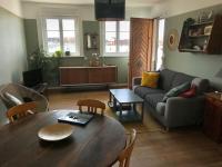 Część wypoczynkowa w obiekcie Appartement cosy avec vue mer