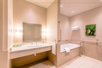 Gold Reef City Theme Park Hotelにあるバスルーム