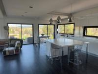 Plán poschodí v ubytovaní Prestigieuse Villa avec Piscine en plein vignoble à 8 mn du circuit Paul Ricard le castellet et à 5 mn des plages de bandol