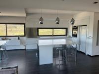 Plán poschodí v ubytovaní Prestigieuse Villa avec Piscine en plein vignoble à 8 mn du circuit Paul Ricard le castellet et à 5 mn des plages de bandol