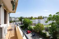 Balkon lub taras w obiekcie L27 2P Jasmins Sea View Parking & AC