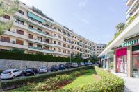 Budynek, w którym mieści się apartament