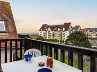 Balkón alebo terasa v ubytovaní Studio Cabourg Plage-20 by Interhome