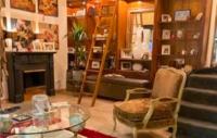 Posedenie v ubytovaní 2 Bedroom Amazing Home In Sommieres