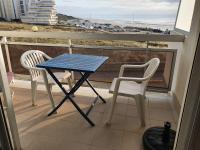 Plán poschodí v ubytovaní Appartement en Front de Mer avec Balcon, Parking Privatif, et Ménage Inclus - FR-1-672-23