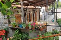 A garden outside Lamprou V. House